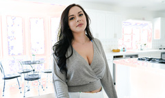 Macey Jade - Perv Mom