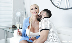 Blondie Bombshell - Mylf Labs